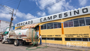 Gobierno Municipal impulsa condiciones de higiene y seguridad para las familias en el Mercado Campesino
