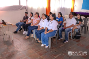 Juliana Ruíz Martínez refrenda el compromiso de Ixhuatlán del Sureste con la rendición de cuentas